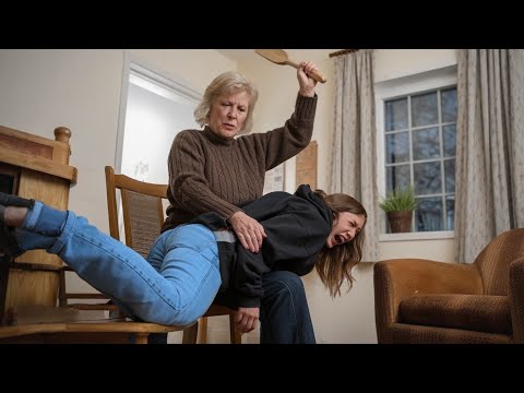 Aunt's Tough Lesson For Snooping (Story) | Parental Punishment | Paddled | Paddle | Paddling