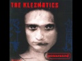 The Klezmatics - Shvarts Un Vays