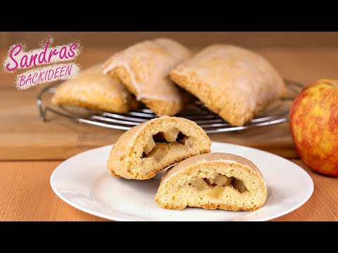 Apple turnovers recipe - make the most delicious apple pies yourself