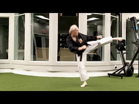 Kick Combinations: Spinning Heel, Front, Side, Spinning Heel – Sensei Rod Lindgren