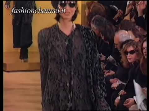 "Donna Karan" Autumn Winter 1993 1994 New York 1 of 4 pret a porter woman by FashionChannel