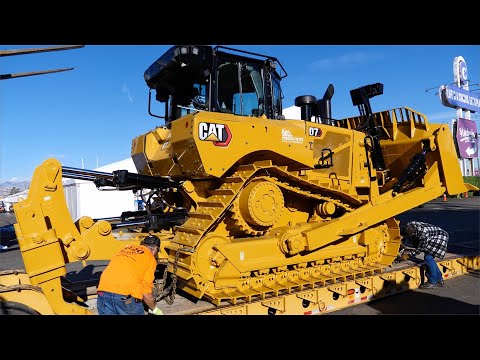Moving the New Next Gen Cat D7 Dozer