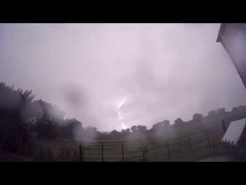 Nocturnal squall line with powerful lightning strikes, 22 August 2017