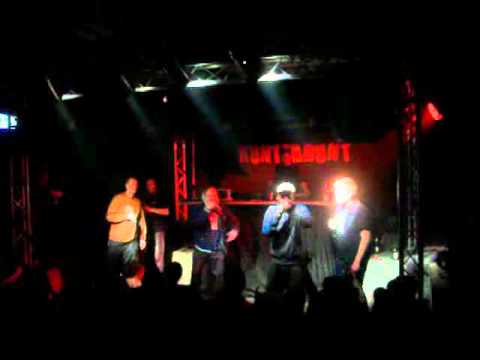 SBK Basement (Jokaz+Schrottboykott) - Techniker live@Rattenloch Schwerte 30.10.2010