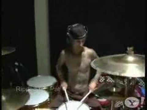 Travis Barker - Avril Lavigne