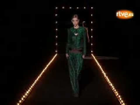 Desfile de la colección de Jesús del Pozo en Cibeles