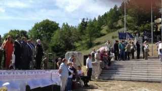 preview picture of video 'Roccaraso, Monte Zurrone, 24 giugno 2012, Inno d'Italia per i defunti senza croce.'