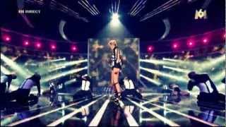 Véronic DiCaire X Factor show