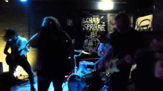 SHEER MAG - "Hard Lovin' " live @ Juz Mannheim, Germany (5-11-2015)