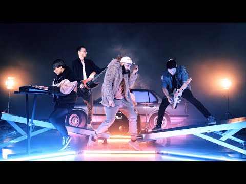 Apollo Brzezinski - Dym