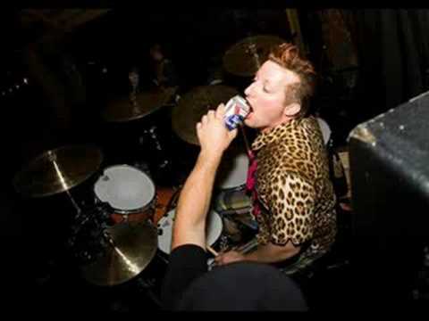 Foxborro Hot Tubs (Green Day) Live 2008 - Highway1