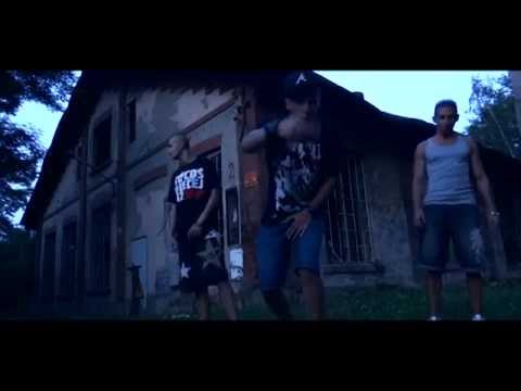 Węglo & Puszkin NTS (ENEMIS) & Nest beatz - Przyklejają metkę | OFFICIAL VIDEO