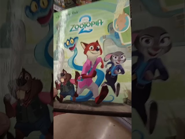 Vídeo relacionado con Zootrópolis 2. Libroaventuras: Incluye un cuento, figuritas y un tapete