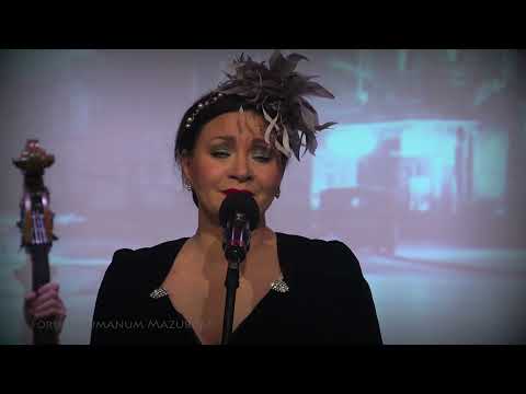 🎶”Dancing 𝗥𝗲𝘁𝗿𝗼 𝗝𝗮𝘇𝘇" - Ewa Makomaska ​​​​- Équipe de Tomasz Bielski - 82 Forum Humanum Mazurkas 2