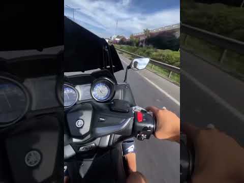 Tmax 560 akrapovic sound 🔥🚀#morroco #yamaha #tmax #tmax560 #akrapovic #sound
