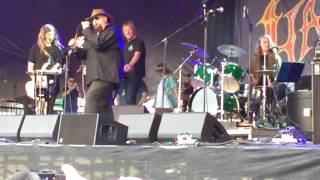 Hawkwind: Silver Machine, live at the 2016 Ramblin&#39; Man Fair