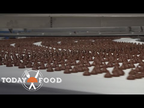 See How Hershey’s Kisses Are Made In The Sweetest Place On Earth | TODAY