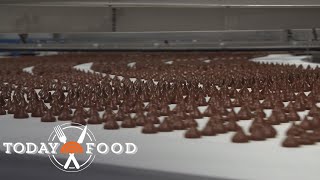 See How Hershey’s Kisses Are Made In The Sweetes