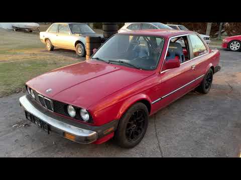 Thumbnail for Getting on track! e30 Track Day Preparation, Part 1