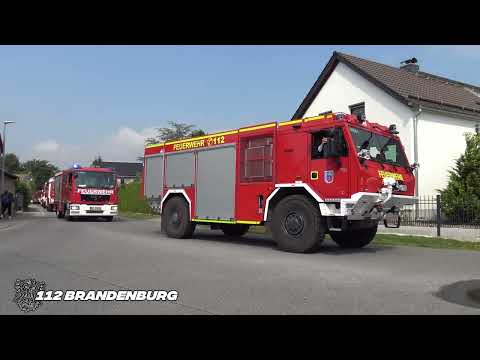 Festumzug der Feuerwehr Ortrand zum neuen Gerätehaus