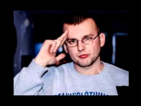 KęKę - Peace & Pis