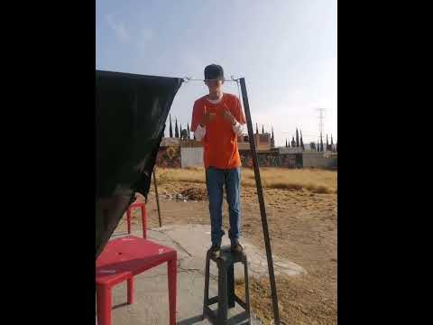 chaval bailando estando bien grifo!!!