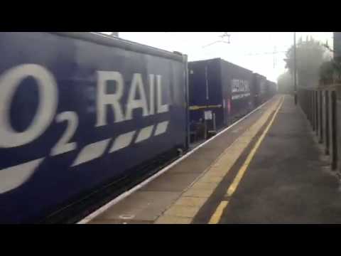 66433+66431 4S43 daventry to mossend euroterminal