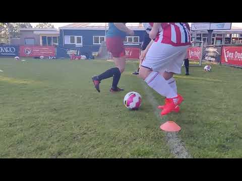 Damesvoetbal bij Alliance!