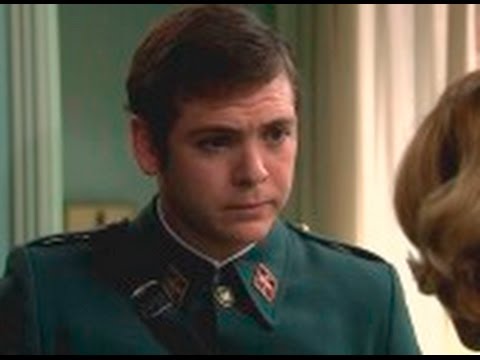 Guillermo va al hospital para ver a Jaime, el hermano de Carlota