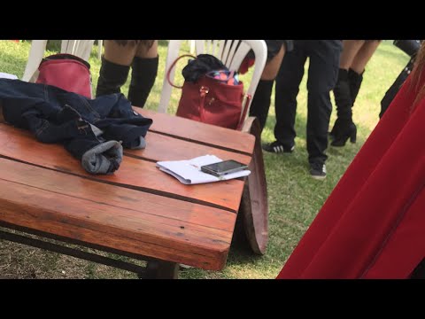 The defeat of a queen -  LIVE