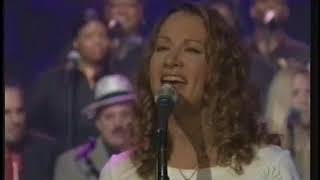 Joan Osborne - Love&#39;s in Need of Love live - Late Night 2002 (great sound/video)