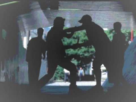 EsKo feat OnUr 16 Kugeln In Dein Kopf -2009-