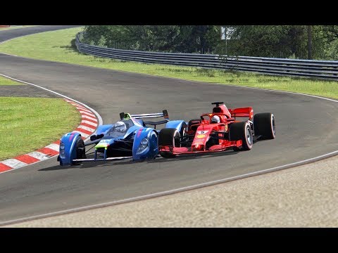 Ferrari F1 2018 vs Red Bull X2010 - Nordschleife