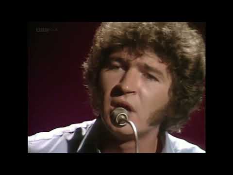Mac Davis   "In The Ghetto"  The Song He Wrote for Elvis!