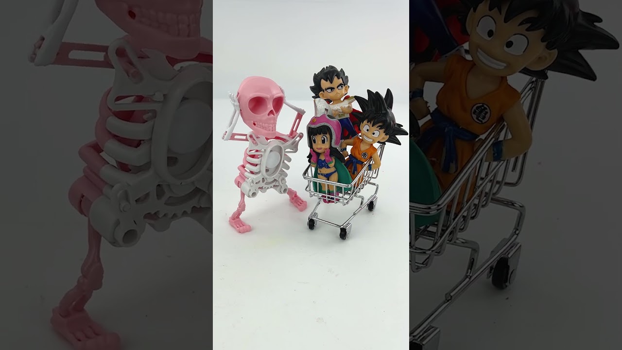 Oh no, run away now - Goku Toy #dragonball #goku