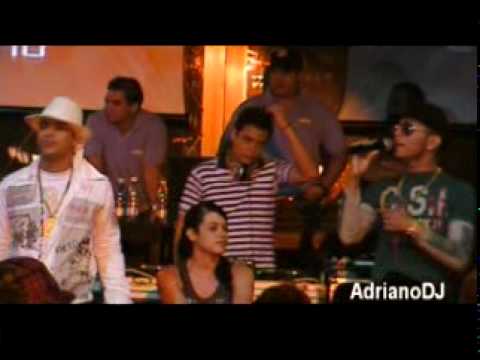 Baby Lores & El Chacal---Si tu la vieras [En Vivo]