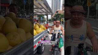 Download lagu 🥥 Mereka Membeli Kelapa… Tapi Apa yang Terjadi Selanjutnya Sangat Lucu! 😂 #VideoLucu #VideoPendekLucu #VideoPendekViral mp3