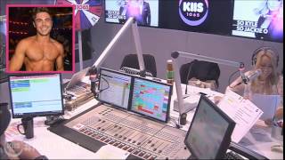 Was Zac Efron's Shirtless Moment Staged?