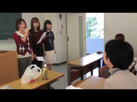 国際教養学科 NUFS airlines（エアライン業界研究グループ）練習の様子。