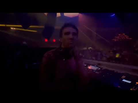 Lee Foss @ Pacha Ibiza // TRACK ID // Wuki & Lee Foss - To Be Real