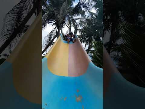 Sayumli Inara Coco beach