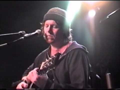 Elliott Smith- "Pitseleh" live at the Knitting Factory, NYC 1/1/00