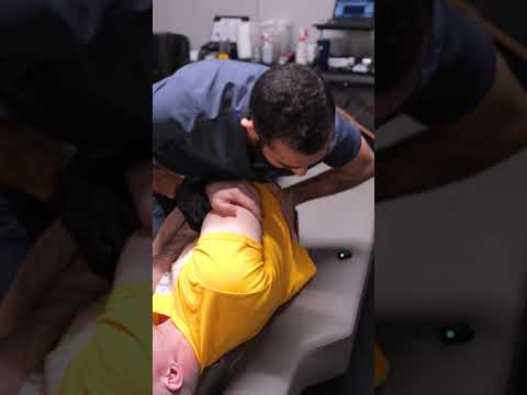 Chiro-Ken Cracking Video