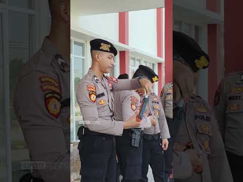 PENGENALAN DAN PELATIHAN SENJATA PEPPER GUN DITSAMAPTA POLDA KALTENG