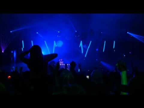 The Knocks feat. Mandy Lee -- Midnight City (M83 Cover - Tiesto's Club Life 280)