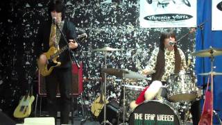 Every Minute The Grip Weeds