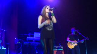 Download lagu Avril Lavigne Live in Manila 2012 HQ - Wish you were here mp3