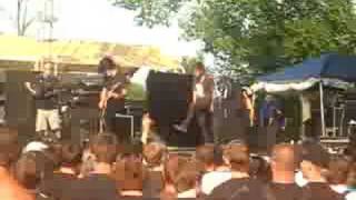 Still Remains&#39; Last Performance- Wax Walls of an Empty Room