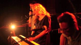 Jenny Moe - Still (feat Magnus Hængsle) live@Parkteatret Sunday Digestive