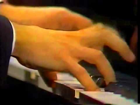 Ivo Pogorelich - Ravel - Gaspar de la Nuit - (Full)